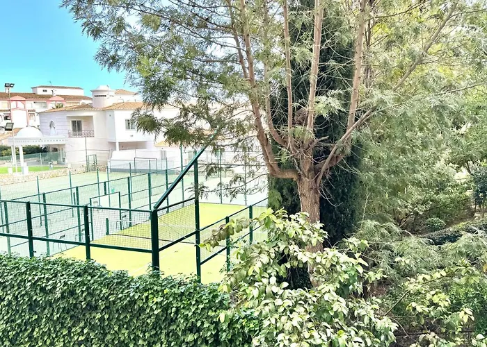 Da Rocha, Rosa, T1, Piscinas, Parqueamento E Internet By Ig * 波尔蒂芒