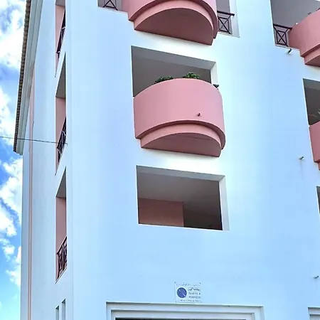 Lägenhet Da Rocha, Rosa, T1, Piscinas, Parqueamento E Internet By Ig