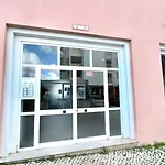 Da Rocha, Rosa, T1, Piscinas, Parqueamento E Internet By Ig Lägenhet Portimão